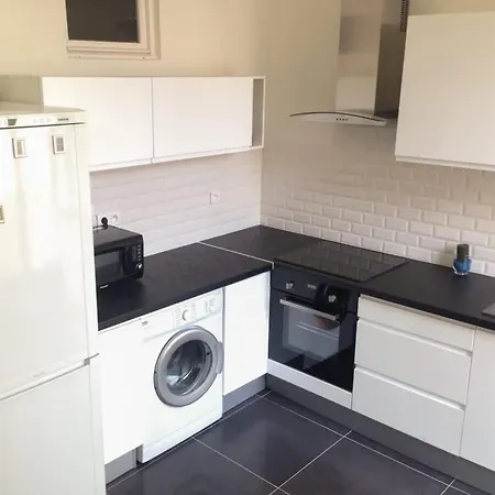 Hype-center Balcony 3br Ac Near Tram For6 Guests Ницца