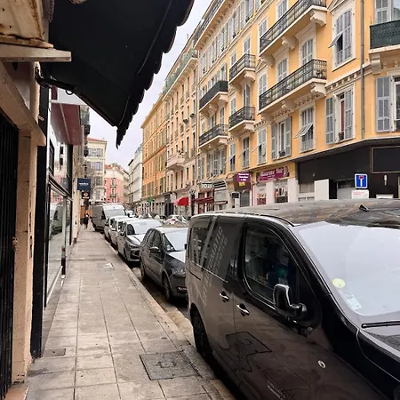 Hype-center Balcony 3br Ac Near Tram For6 Guests * Nice