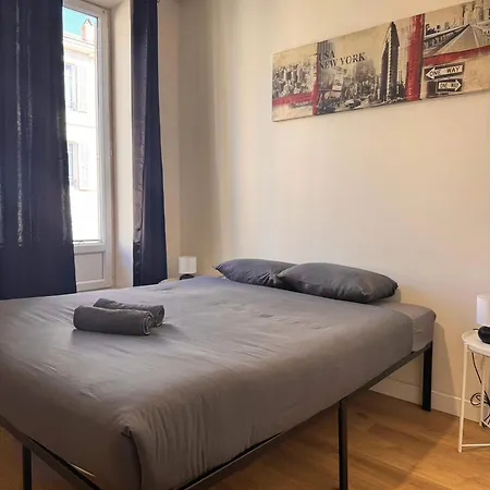 Hype-center Balcony 3br Ac Near Tram For6 Guests *